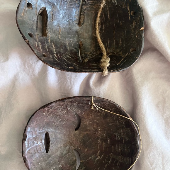 Carved african masks from the DRC - Picture 2 of 3